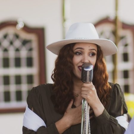 Amanda Ramos Receptivo